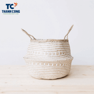 White pattern seagrass belly basket