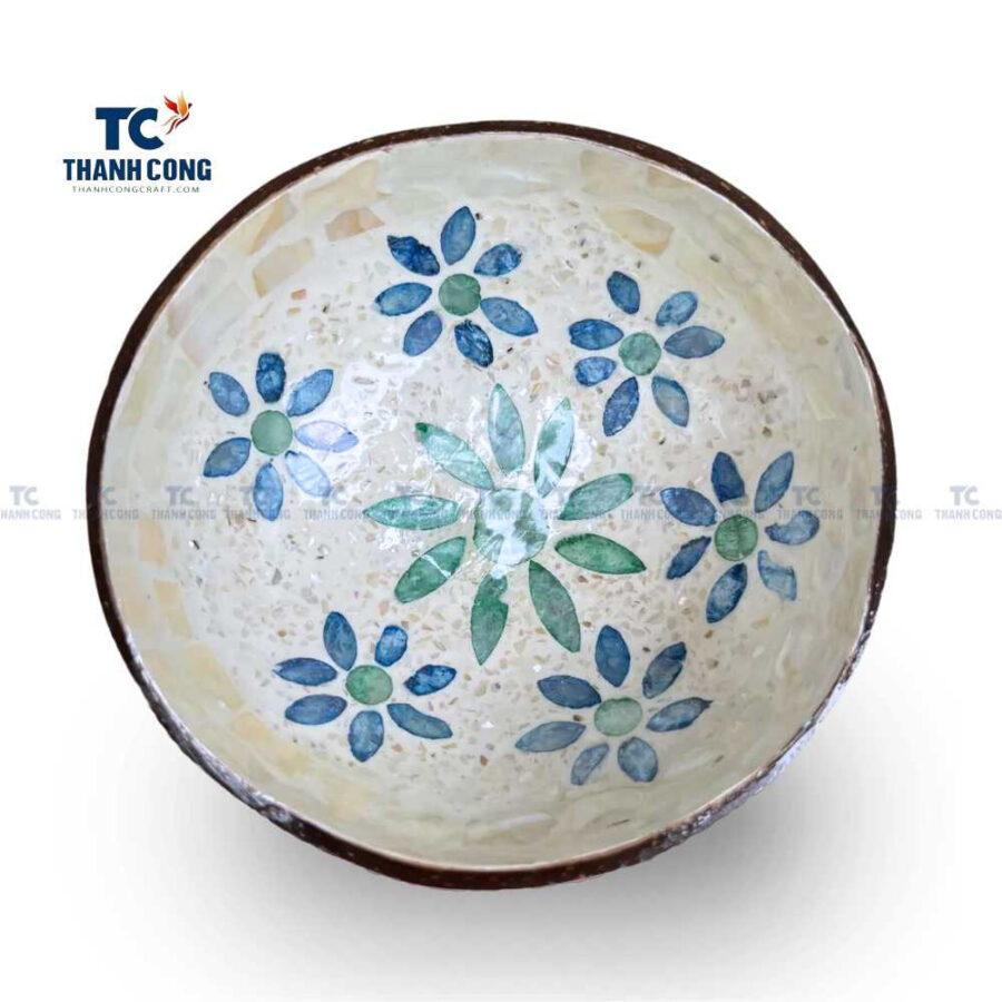 Coconut bowl with flower shape mosaic