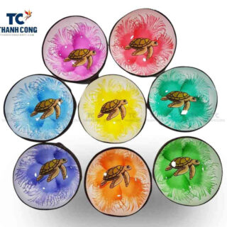 Painting lacquer coconut bowls