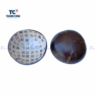 Coconut bowls with mother of shell inlaid