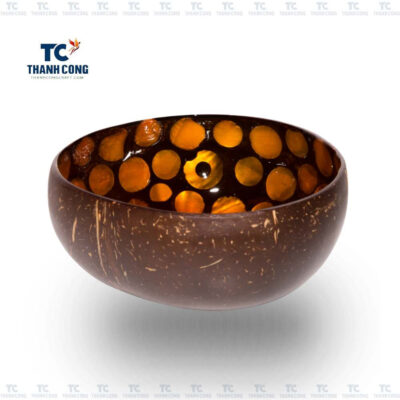 Lacquer coconut shell bowls