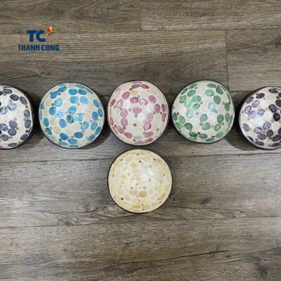Coconut bowls with colorful polka dot mosaic