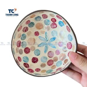 https://thanhcongcraft.com/wp-content/uploads/2023/04/mother-of-pearl-coconut-bowl-wholesale-9-300x300.jpg