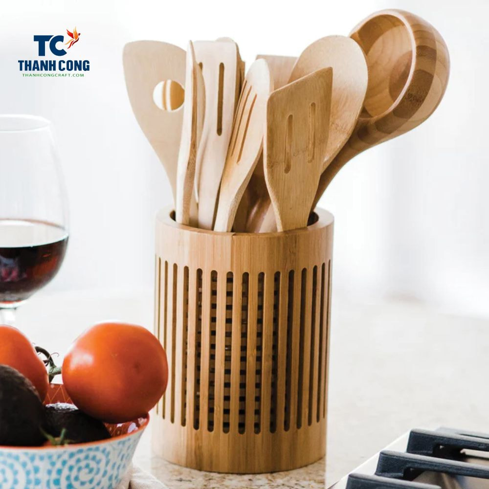 Bamboo Tableware Set For The Kitchen