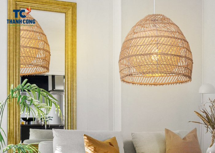 How to hang a lampshade from the ceiling