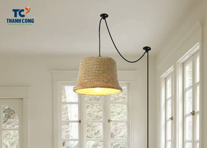 How to hang a lampshade from the ceiling