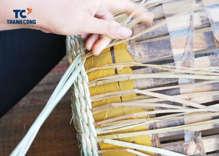 How to make a seagrass basket