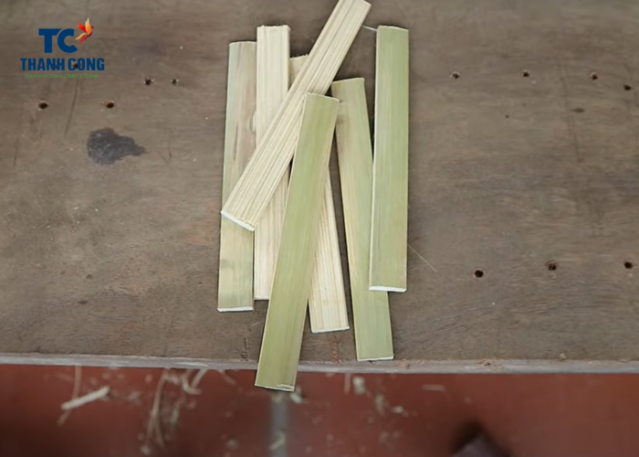 How to make a bamboo lampshade
