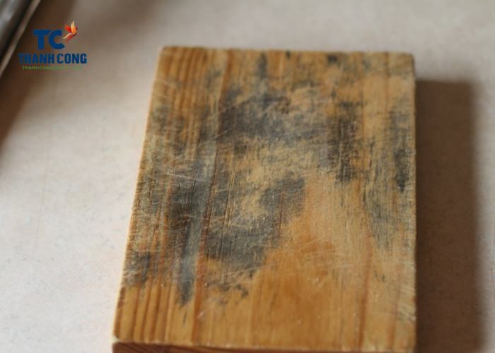 How to remove mold from bamboo cutting board