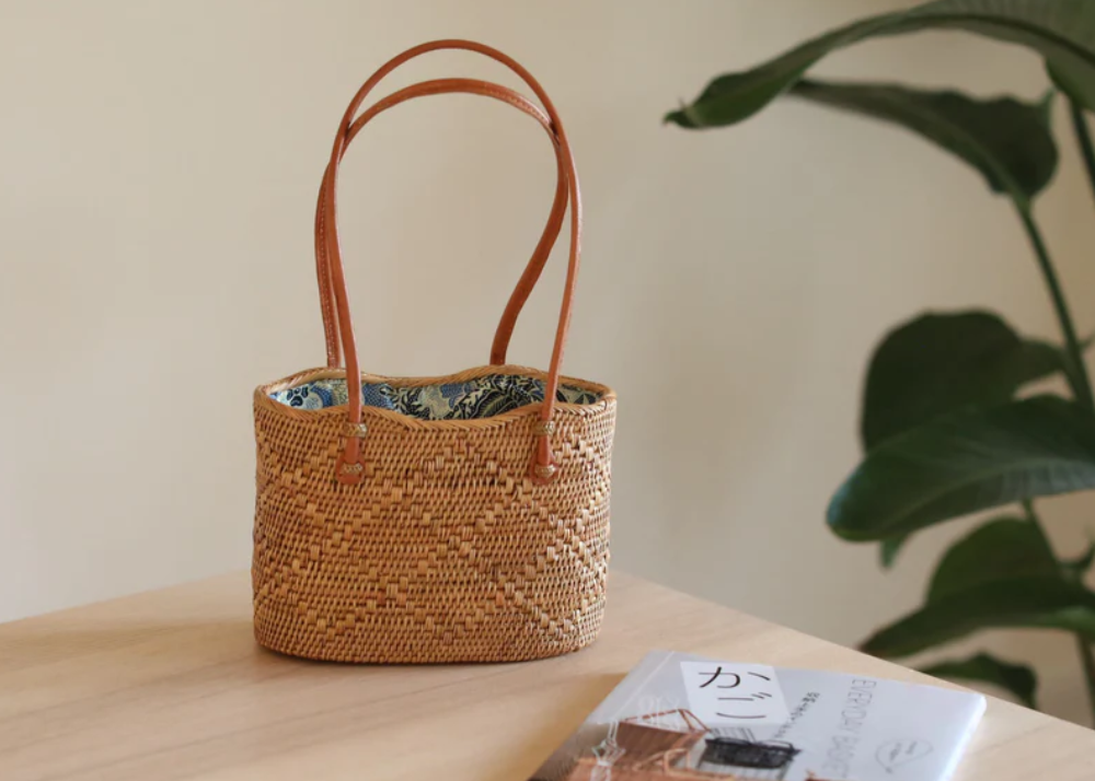 Round Wood Sling Bag | Bali Bag | Boho Beach Wood Bag – Habere India