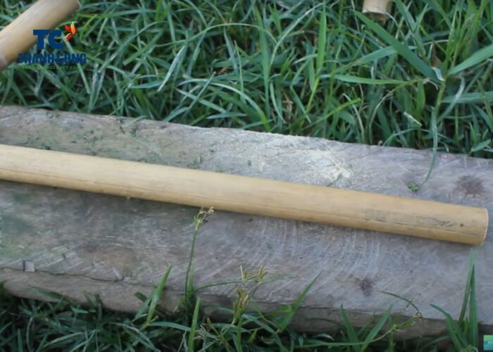 how do you make a bamboo flute