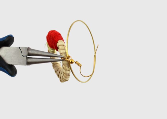 How to make rattan earrings? Attach earring hooks