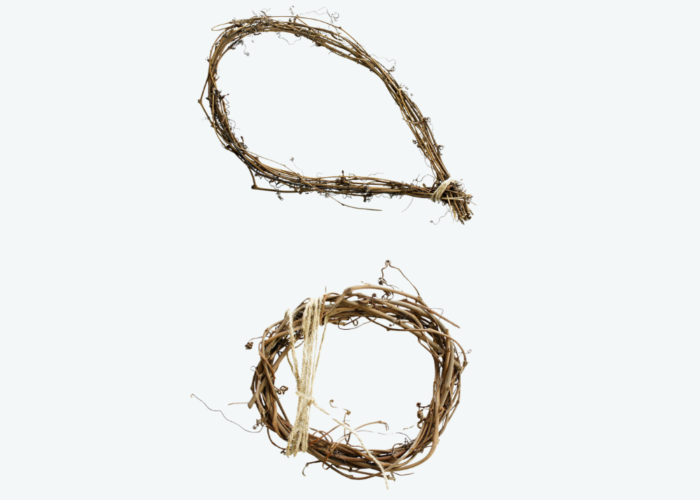 How to make a grapevine bunny wreath