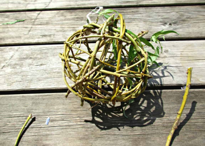 How to make a willow ball step by step
