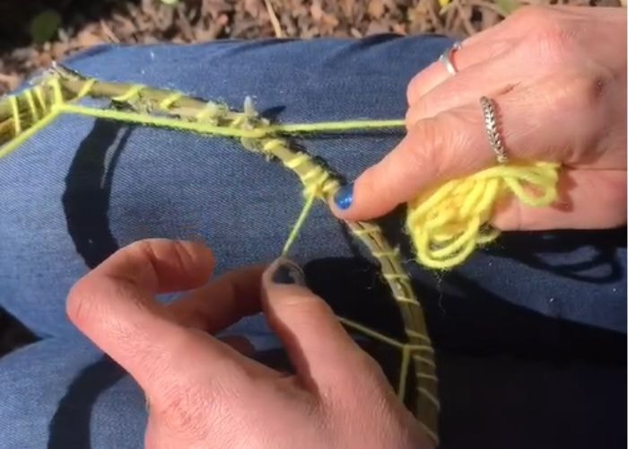 how to make a willow dreamcatcher