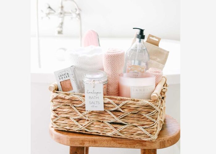 5 makeup cosmetic gift basket ideas and how to decorate