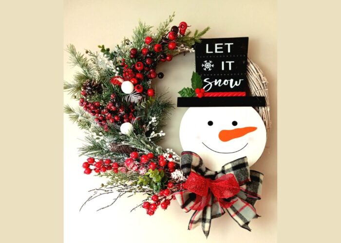 Classic Snowman Wreath Classic Snowman Wreath