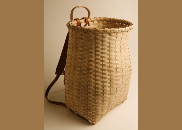 How to weave a pack basket step by step