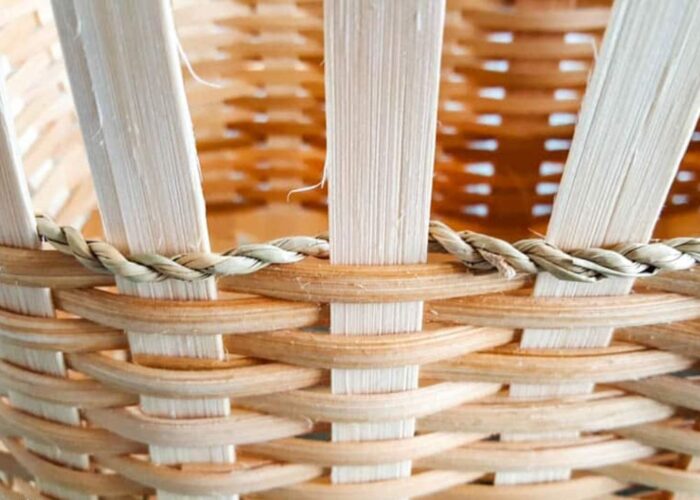 how to weave a basket with reeds
