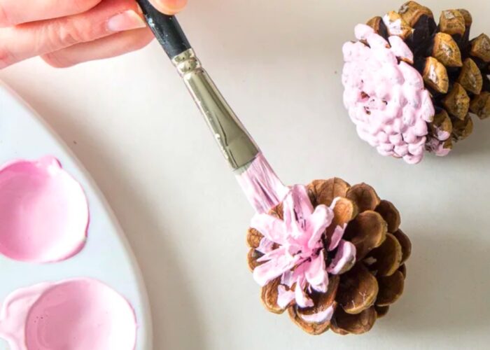 How To Make Pine Cone Flowers With Stems