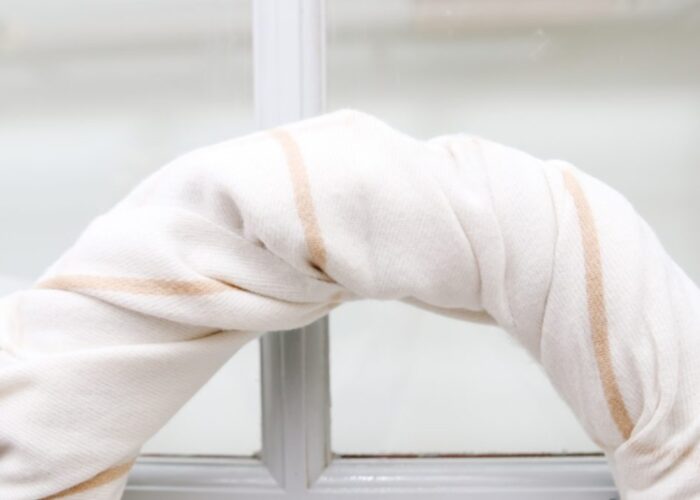 How to make a scarf wreath DIY