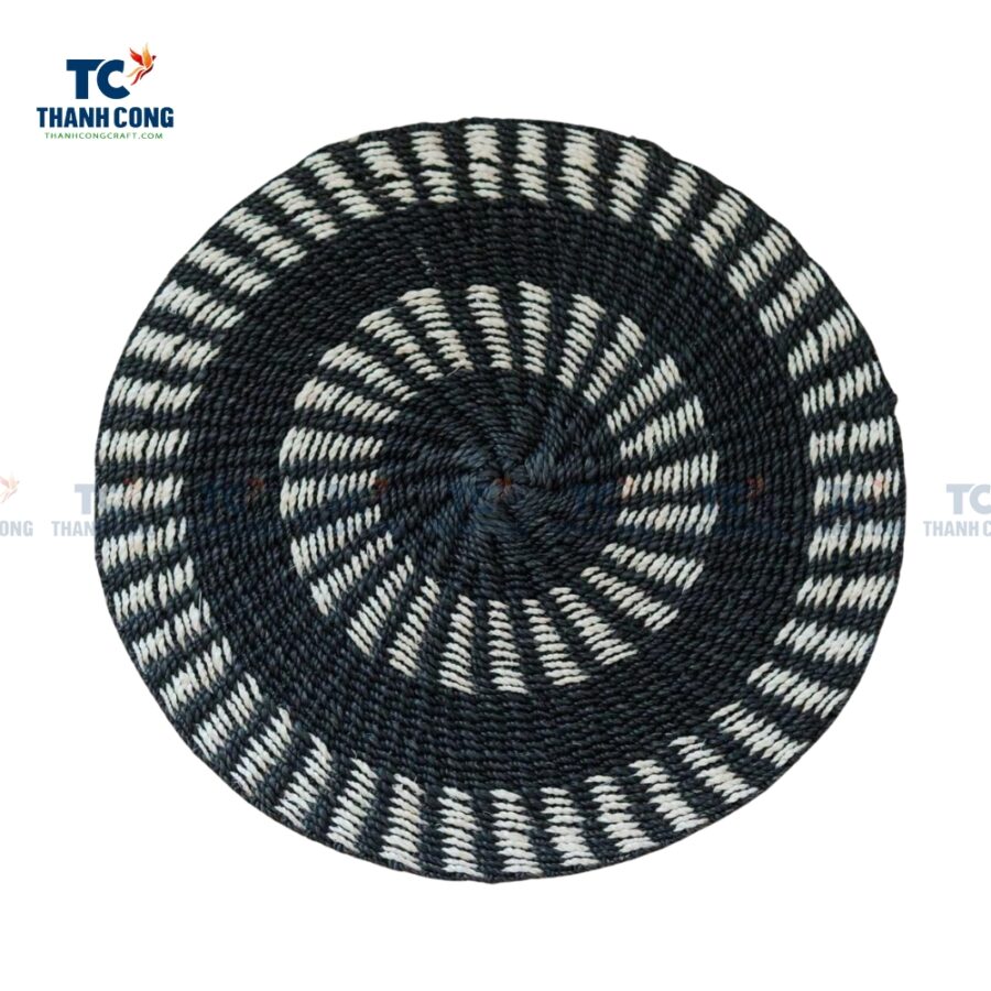 Black Round Seagrass Placemat (TCKIT-24392)