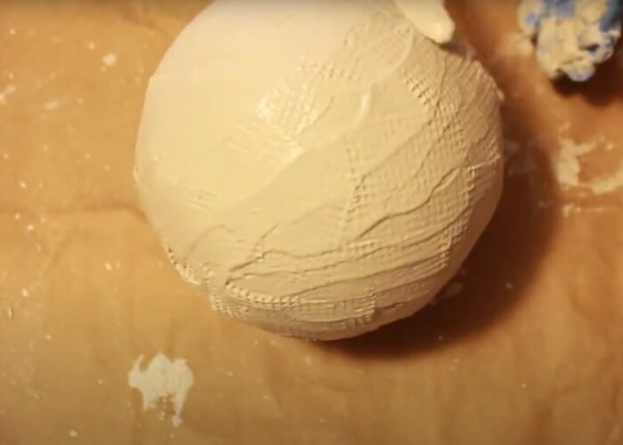 How to make mosaic garden gazing balls with bowling balls How to make mosaic garden gazing balls with bowling balls