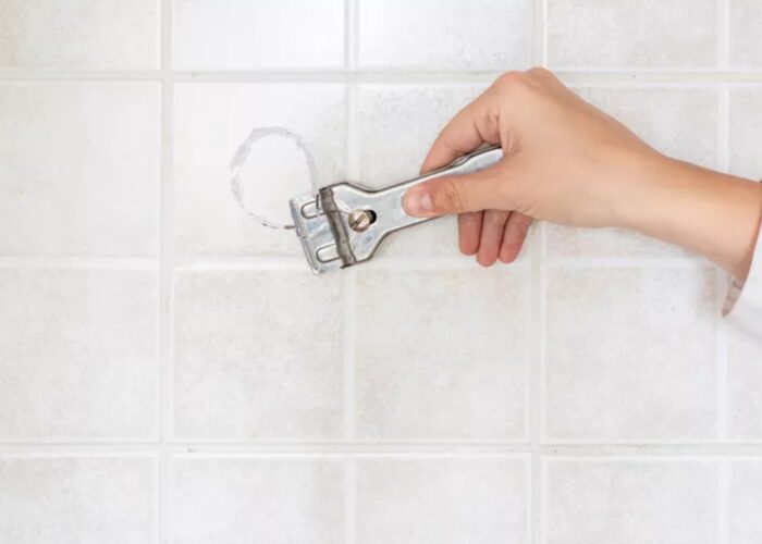 How to remove a towel rack from the wall