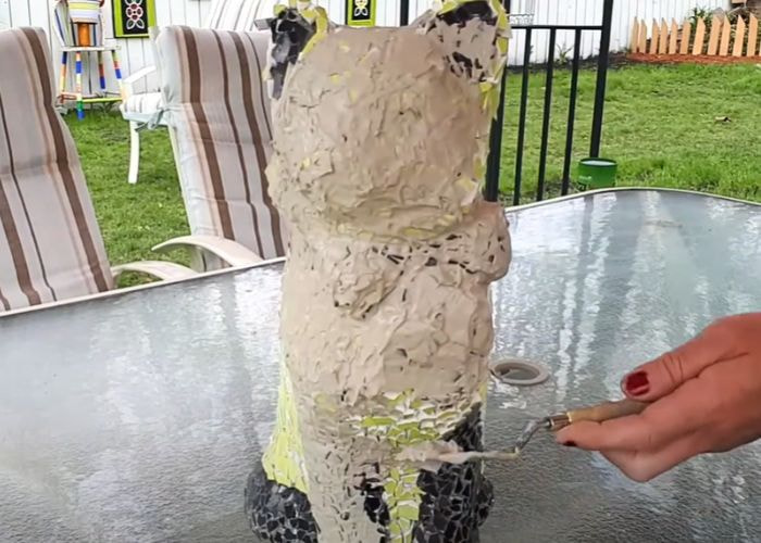 Grout the sculpture how to make a mosaic statue