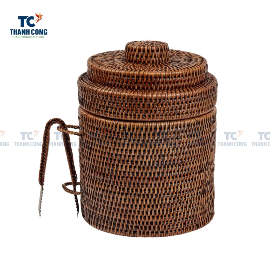 Brown Rattan Ice Bucket With Tongs (TCKIT-24432)