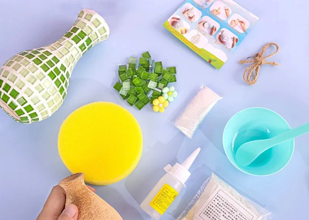 How to Make a Mosaic Vase DIY for Beginners?