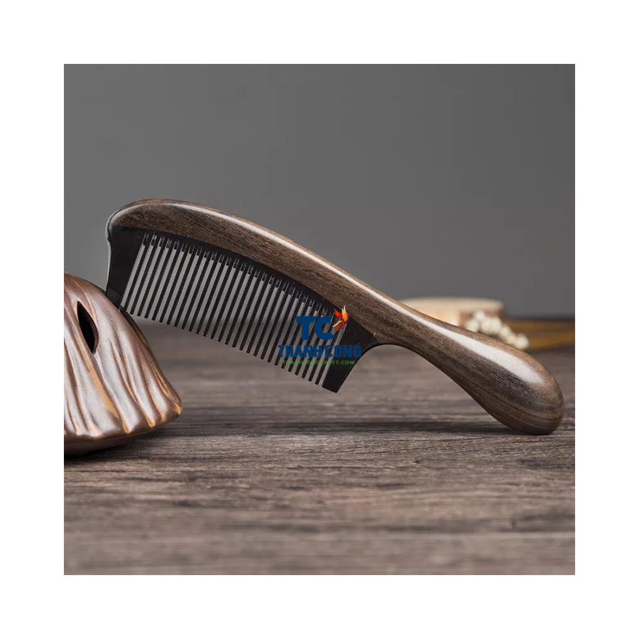 Black Horn Comb With Mahogany Handle (TCLSHC-9025)