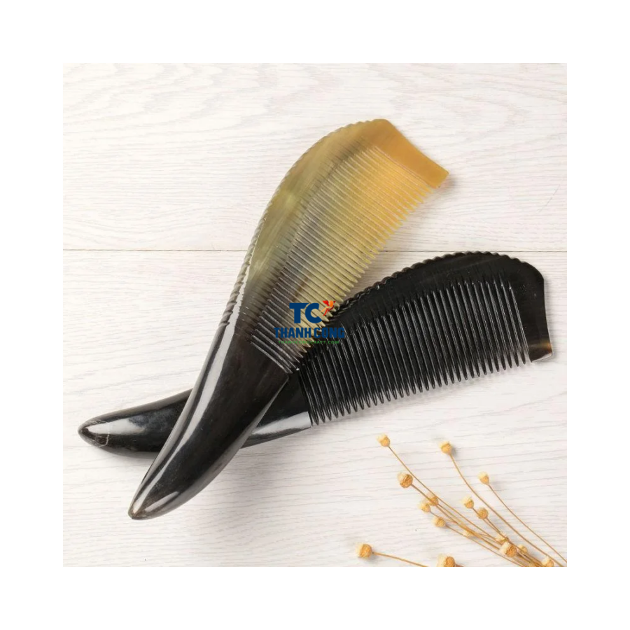 Horn Comb With Half Moon Handle (TCLSHC-9011)