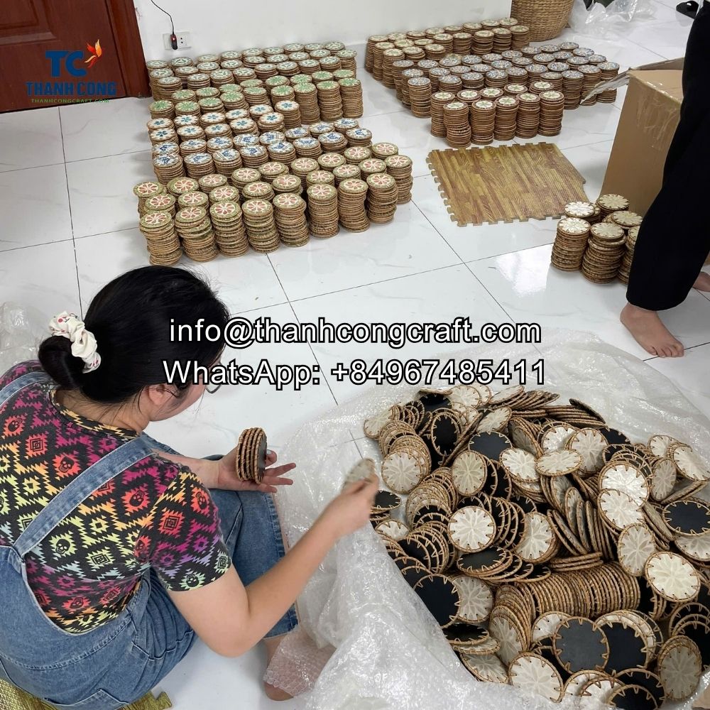 handmade rattan mother of pearl coaster set vietnam supplier (1)
