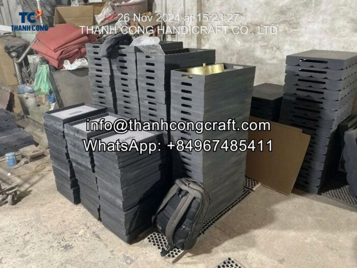 lacquer box wholesale Italy