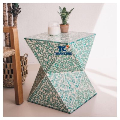 Mother of pearl table (30)