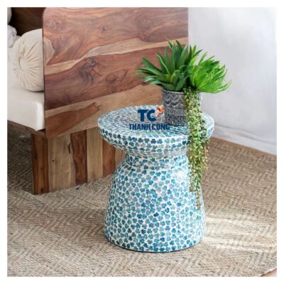 Mother of pearl table (36)