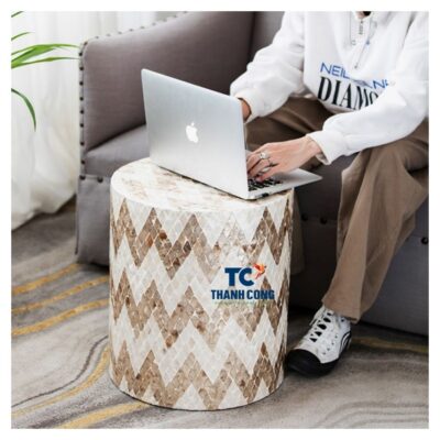 Mother of pearl table (9)