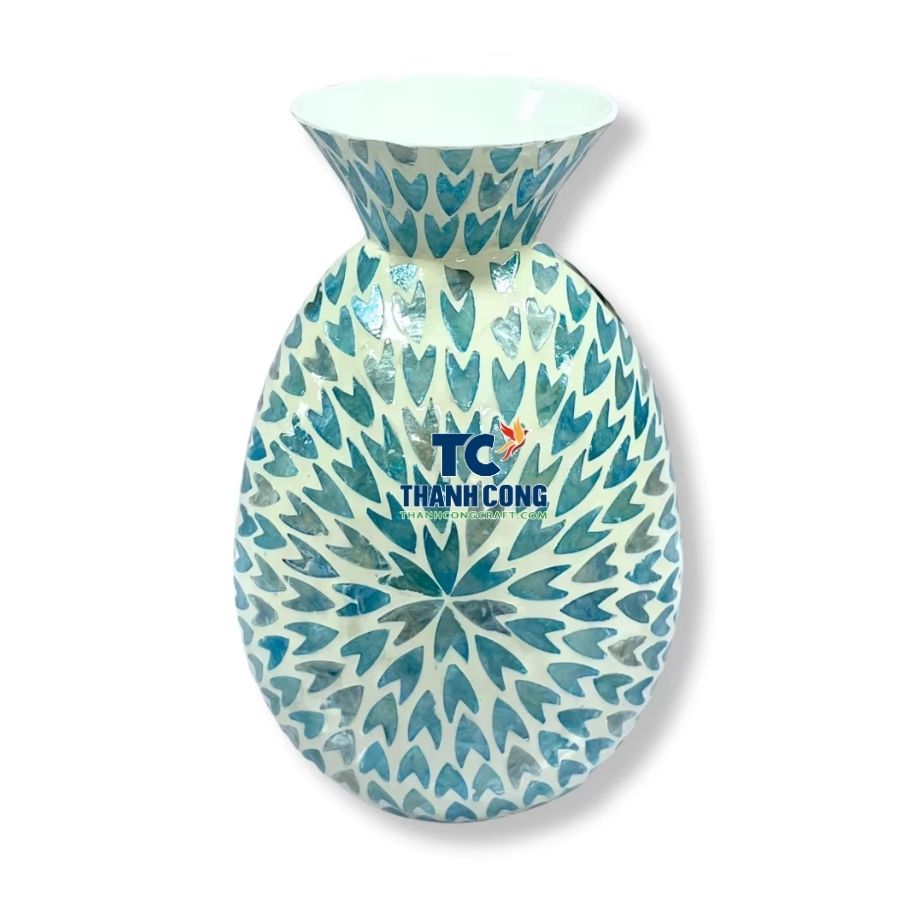 Mother of pearl vase (37)