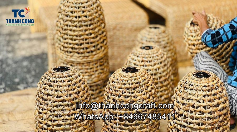 Water hyacinth lampshade