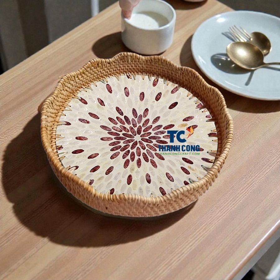 Mother-of-pearl-rattan-tray-scalloped-12
