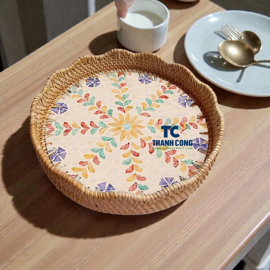 Mother-of-pearl-rattan-tray-scalloped-15
