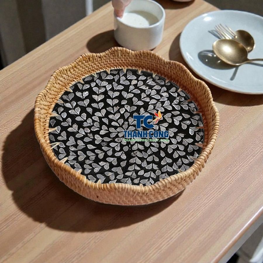 Mother-of-pearl-rattan-tray-scalloped-20