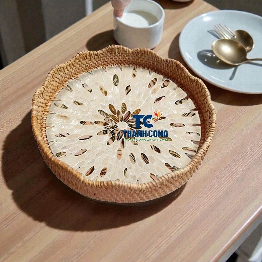 Mother-of-pearl-rattan-tray-scalloped-23