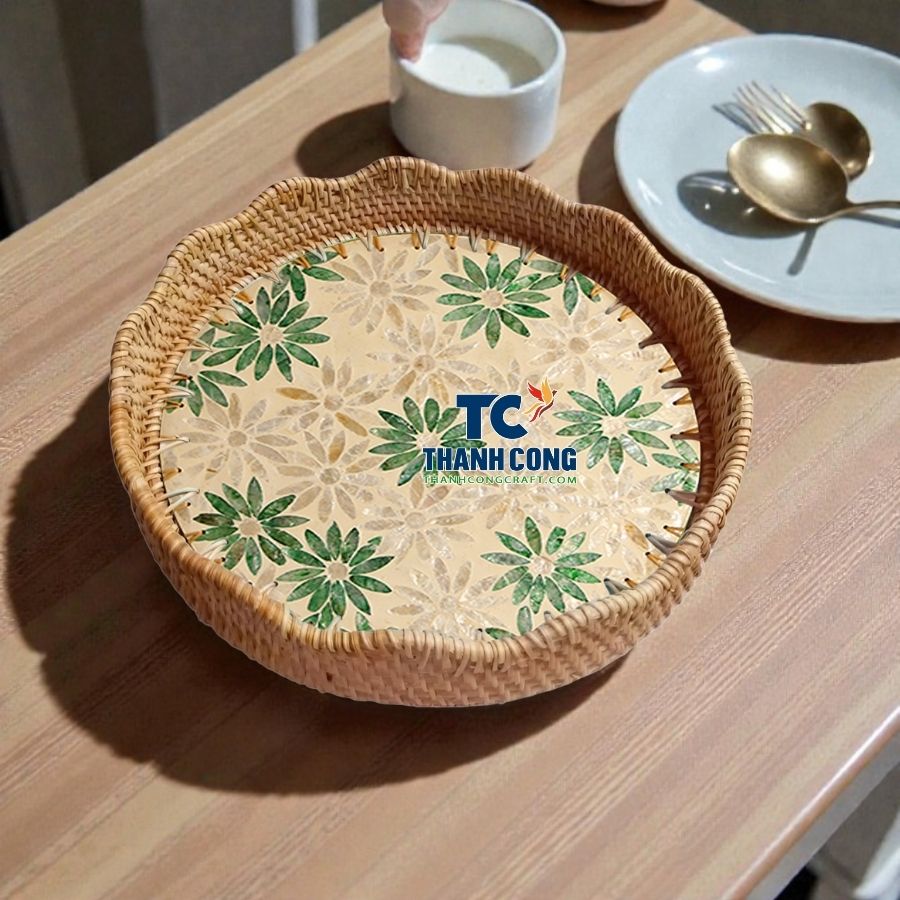 Mother-of-pearl-rattan-tray-scalloped-27