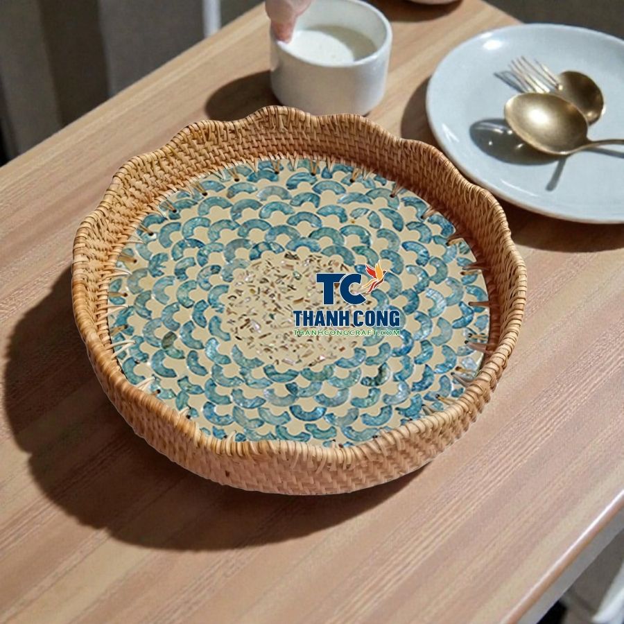 Mother-of-pearl-rattan-tray-scalloped-29