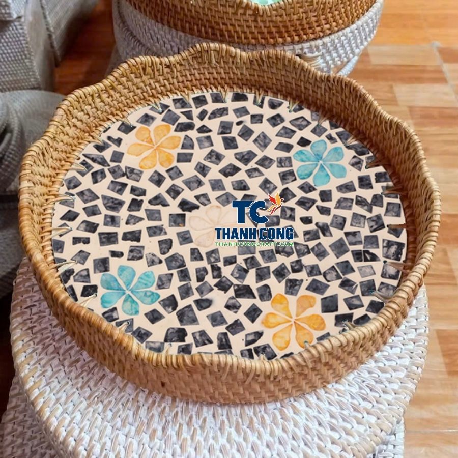 Mother-of-pearl-rattan-tray-scalloped-33