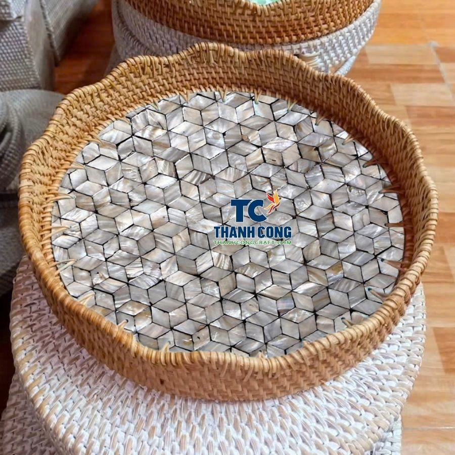 Mother-of-pearl-rattan-tray-scalloped-38