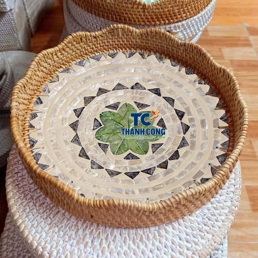 Mother-of-pearl-rattan-tray-scalloped-43