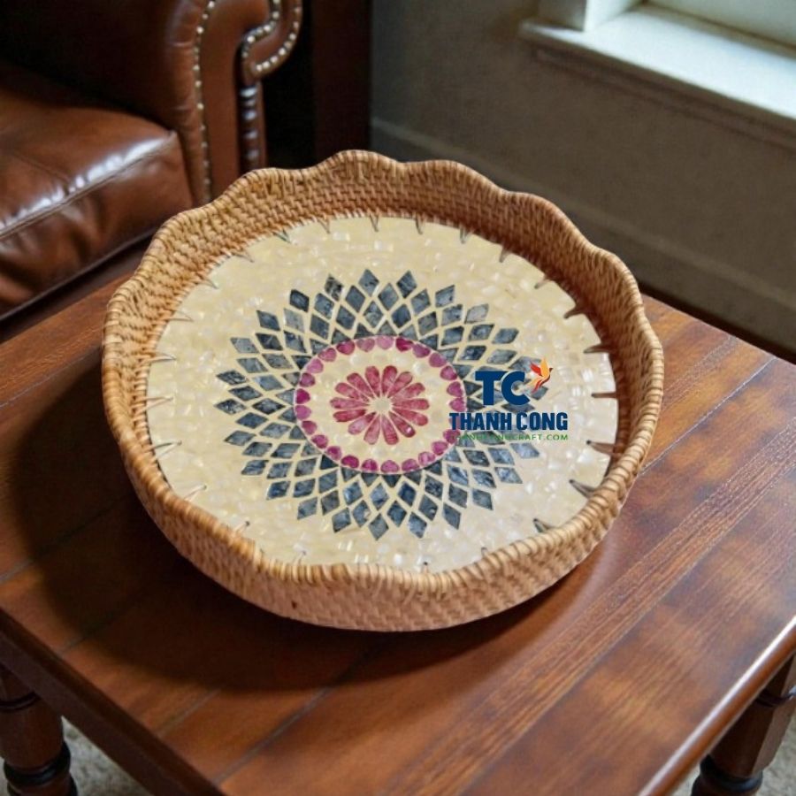 Mother-of-pearl-rattan-tray-scalloped-6
